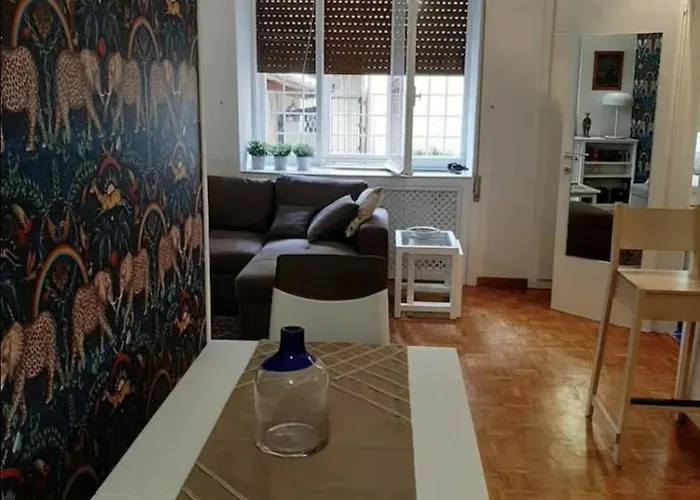 Diana's Loft * Rom