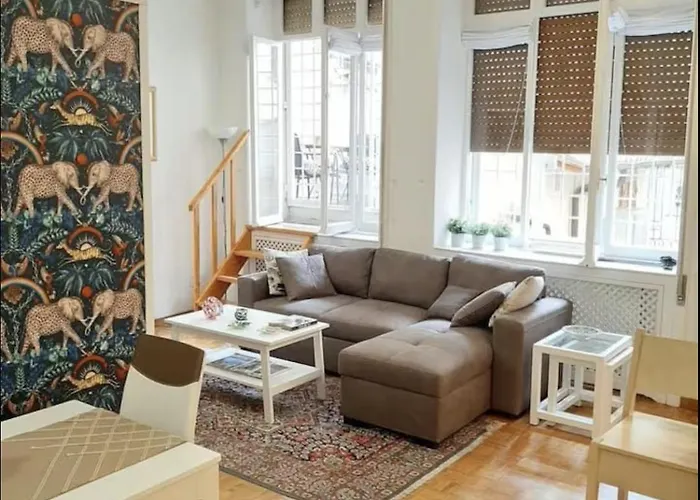 Diana's Loft Apartment *